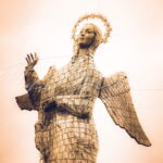 virgen del panecillo en quito fotografia michael muller ecuador