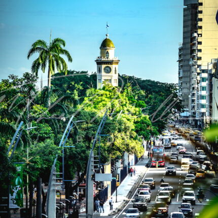 Malecon Simón Bolivar - torre morisca en Guayaquil foto michael muller