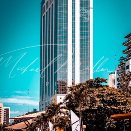 edificio la previsora malecon 2000 guayaquil foto michael muller