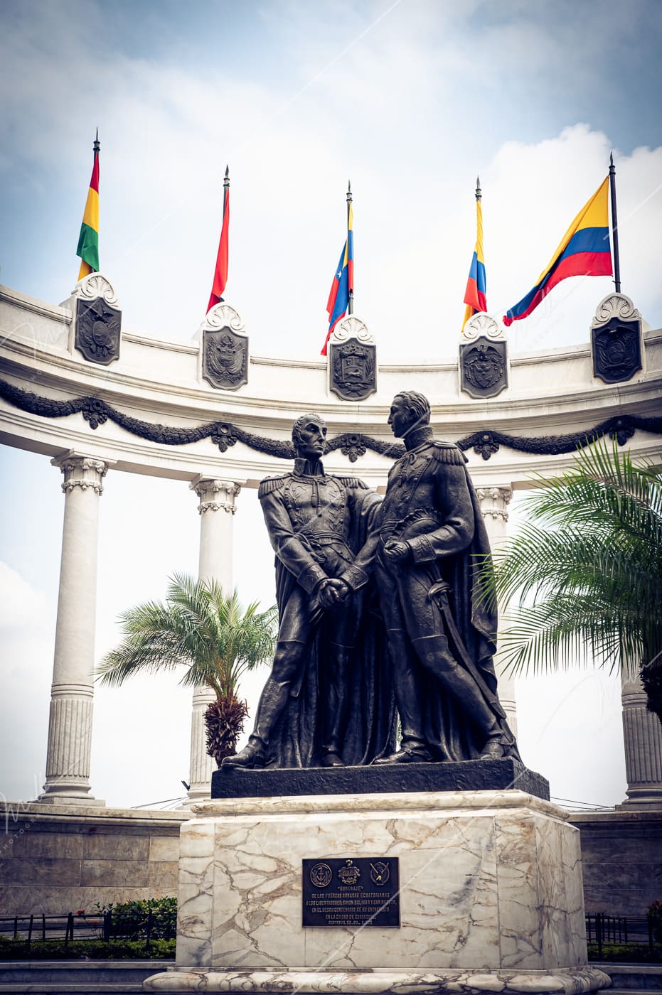 20251118-guayaquil ecuador-wm-3 La Rotonda: Encuentro de Bolívar y San Martín en el Malecón 2000 foto michael muller