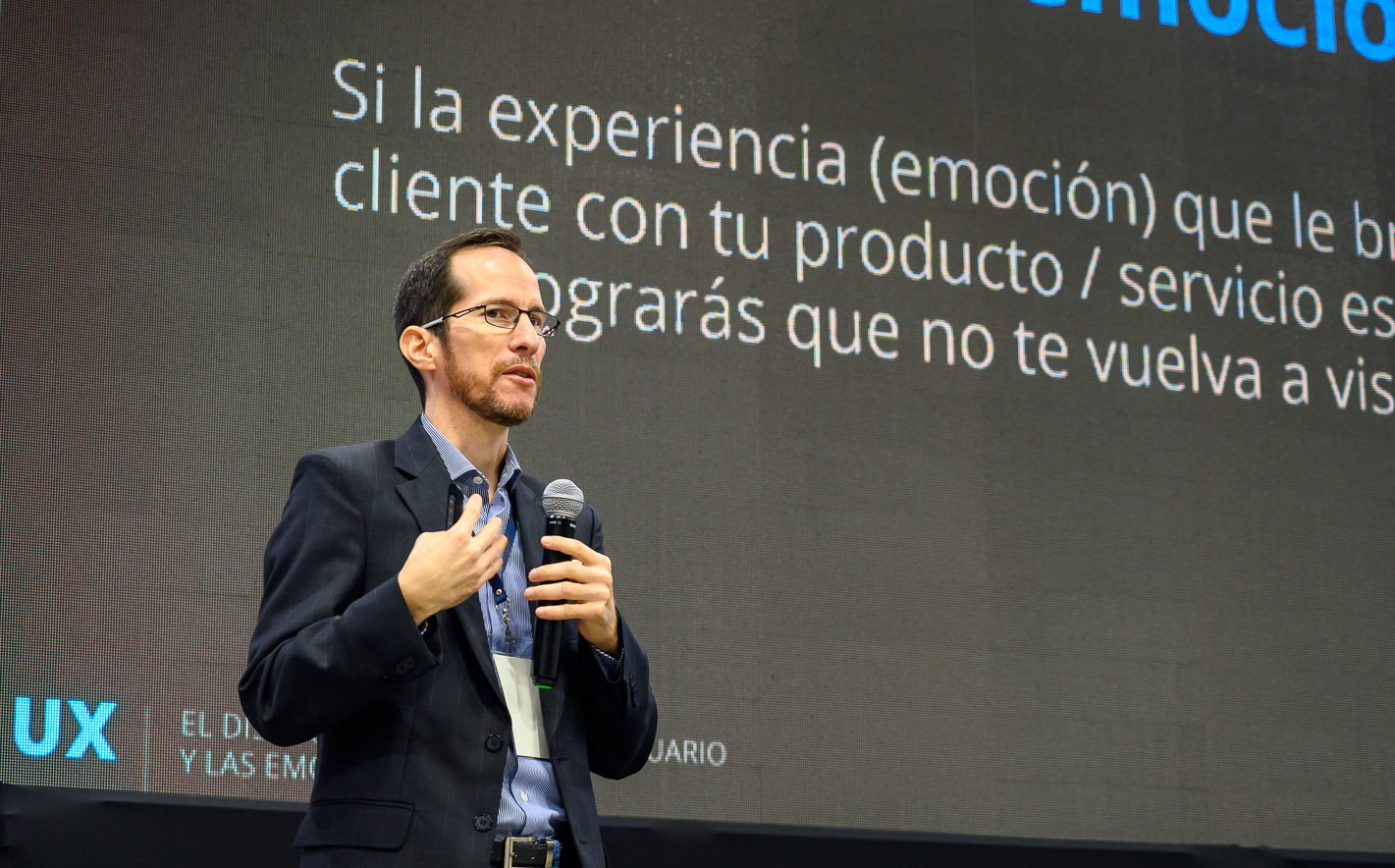 datajam 2019 El diseño de la experiencia de usuario y las emociones charla michael muller