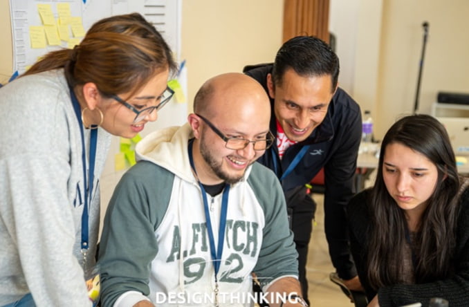 michael muller design thinking diseño ui ux facilitador latam